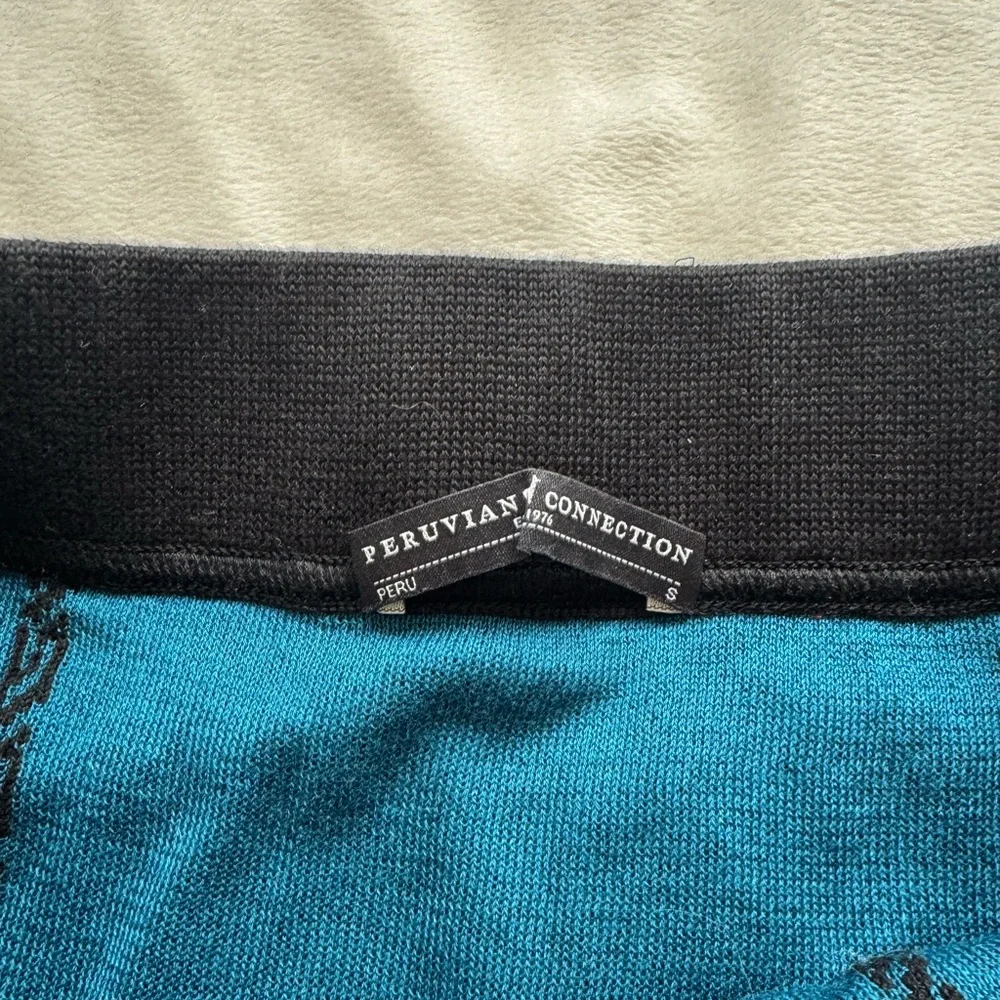 Peruvian Collection skirt - Picture 3 of 8